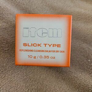 NWOT / NIB item slick type replenishing cleansing balm for dry skin